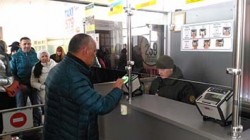 За два тижні в Міжнародному аеропорту Запоріжжя вже більше 150 громадян пройшли біометричний контроль