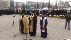 Запоріжці на урочистому мітингу вшанували пам’ять загиблих героїв України
