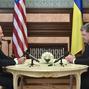 Президент України проводить зустріч із Віце-президентом США