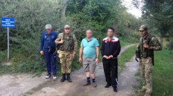 На Львівщині прикордонники затримали нелегалів з Іраку