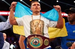 Олександр Усик  очолив незалежний рейтинг боксерів  першої важкої ваги