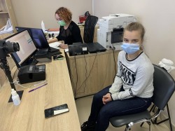 Отримайте перший паспорт вчасно!