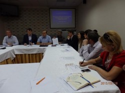 У Чернівцях проблеми вимушених переселенців обговорили за  «круглим столом»