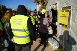 У Тернополі міграційники оперативно долучилися до роботи на місці трагедії, куди влучили російські ракети