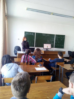 Учні випускних класів Харківського району отримали поради щодо вибору професій