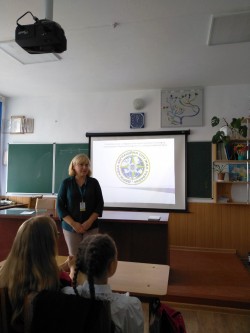 На Запоріжчині триває інформаційно-роз’яснювальна робота для школярів