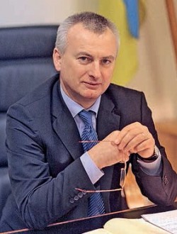 Вітаємо з днем народження начальника ГУ ДМСУ у Закарпатській області Ігоря Володимировича Михайлишина!