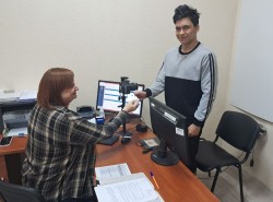 Слов’янський відділ надає адміністративні послуги громадянам області