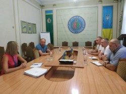 В Чернівцях відбулася зустріч міграційників та представників громадського сектору