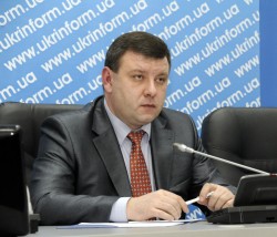 Державна міграційна служба України та редакція газети «Міграція» вітають з Днем народження: Завідувача сектору зв'язків з громадськістю та ЗМІ ДМС України Гунько Сергія Олександровича