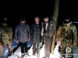 На Харківщині поліцейські перекрили канал переправлення нелегальних мігрантів