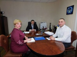 Під час підготовчого етапу профілактичних заходів під умовною назвою «Мігрант» відбулась робоча зустріч представників УДМС Хмельниччини із представниками ДВС ГТУЮ