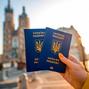 ДМС пояснила, що робити українцям, яким не видали вчасно біометричний паспорт
