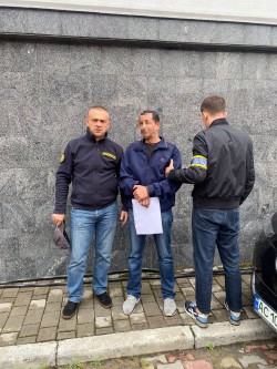 ️Під час операції «Мігрант» у Луцьку виявили громадянина Азербайджану, який порушив міграційне законодавство