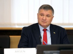 АРСЕН АВАКОВ: АВІАЦІЙНІ ПІДРОЗДІЛИ МВС НАВЧАТИМУТЬСЯ З ТАКТИЧНИМИ ПІДРОЗДІЛАМИ НАЦІОНАЛЬНОЇ ГВАРДІЇ КАЛІФОРНІЇ