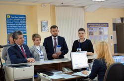 “Робота в Україні є!”, - заявив під час візиту до Одеси Валерій Ярошенко