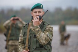 Двох громадян Молдови прикордонники зупинили на Львівщині під час спроби незаконного перетину кордону
