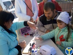 Майстер-класи з манікюру, шиття та перукарства: у Борівському районі відбулася «Майстерня професій»