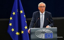 Юнкер предложил изменения по миграционной политике
