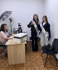 Від шкільного дзвоника - у доросле життя із ID-карткою у  руках!