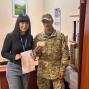 У 29 років отримав свій перший паспорт