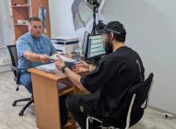 Двоє іноземців мають залишити Україну через порушення міграційного  законодавства