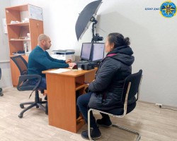 Міграційники вдруге повертають додому громадянку Молдови