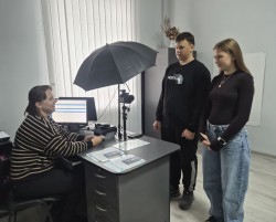 Родинна турбота про документи: ID-картки та закордонні паспорти для двійнят